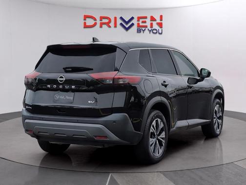 Super Black 2023 Nissan Rogue SV