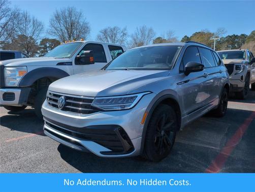 2023 Volkswagen Tiguan 2.0T SE R-Line Black