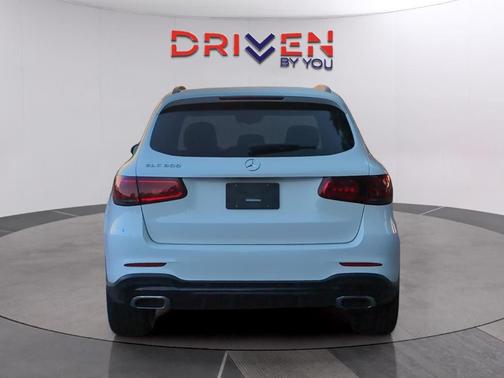 2021 Mercedes-Benz GLC 300 Base