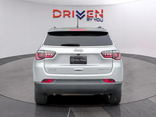 Silver Zynith 2025 Jeep Compass Limited