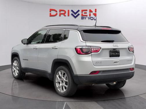Silver Zynith 2025 Jeep Compass Limited