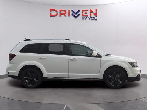 2020 Dodge Journey Crossroad