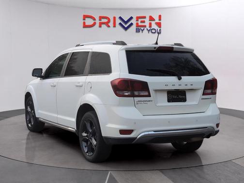 2020 Dodge Journey Crossroad