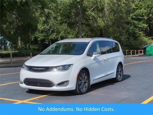 Bright White Clearcoat 2018 Chrysler Pacifica Limited