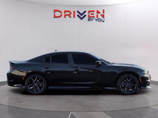 Pitch Black Clearcoat 2022 Dodge Charger GT