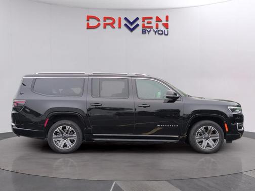 Diamond Black 2024 Jeep Wagoneer L Series II