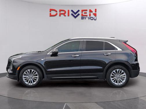 Stellar Black Metallic 2025 Cadillac XT4 Premium Luxury