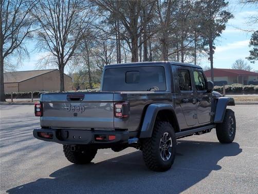 Granite Crystal Clearcoat Metallic 2026 Jeep Gladiator Rubicon