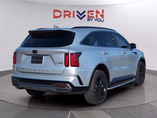 2021 Kia Sorento SX
