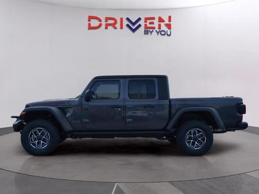 Granite Crystal Clearcoat Metallic 2025 Jeep Gladiator Rubicon