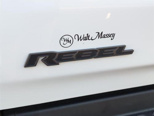 Bright White Clearcoat 2019 RAM 1500 Rebel
