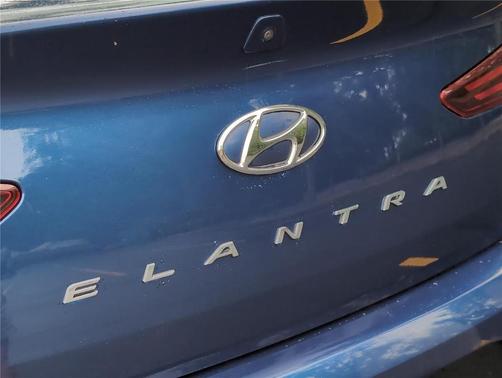 Lakeside Blue 2020 Hyundai ELANTRA SEL