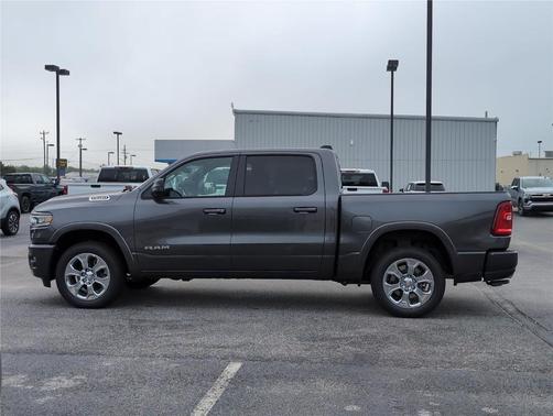 Granite Crystal Clearcoat Metallic 2026 RAM 1500 Big Horn
