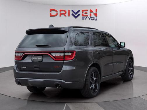 2026 Dodge Durango GT Plus HEMI V8