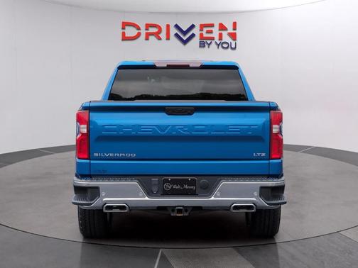 Glacier Blue Metallic 2022 Chevrolet Silverado 1500 LTZ