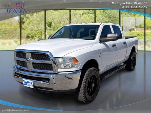 2017 RAM 2500 Tradesman Crew Cab 4x4 6'4' Box