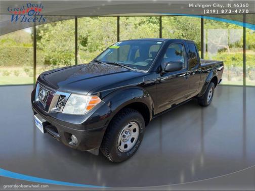 Magnetic Black 2016 Nissan Frontier S