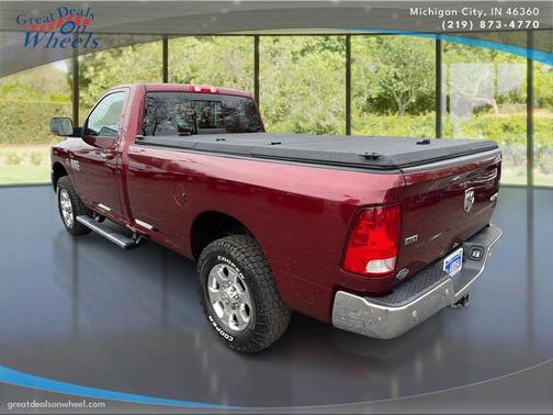 2017 RAM 2500 SLT Regular Cab 4x4 8' Box