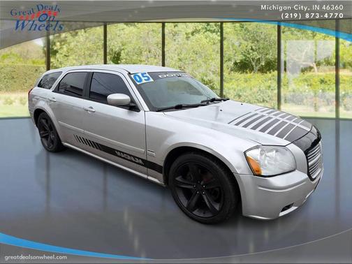 2005 Dodge Magnum RT