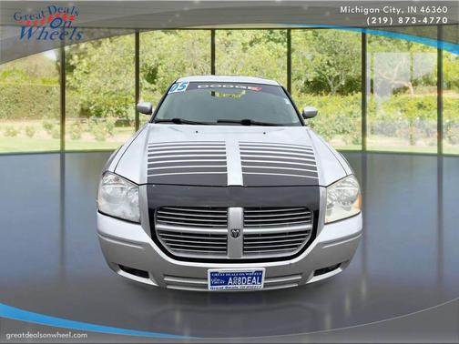 2005 Dodge Magnum RT