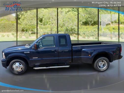 blue 2007 Ford F-350 XLT SuperCab