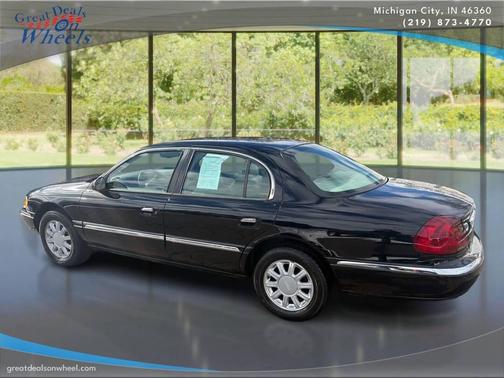 2000 Lincoln Continental Base 4dr Sedan