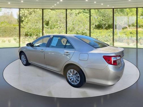 Sandy Beach Metallic 2012 Toyota Camry LE