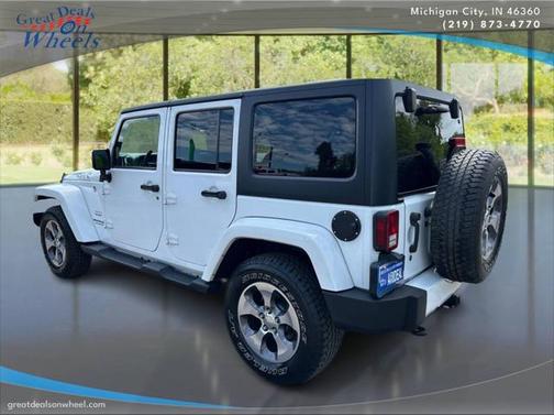 2016 Jeep Wrangler Unlimited Sahara