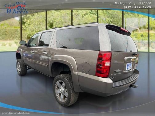 2011 Chevrolet Suburban 2500 LT