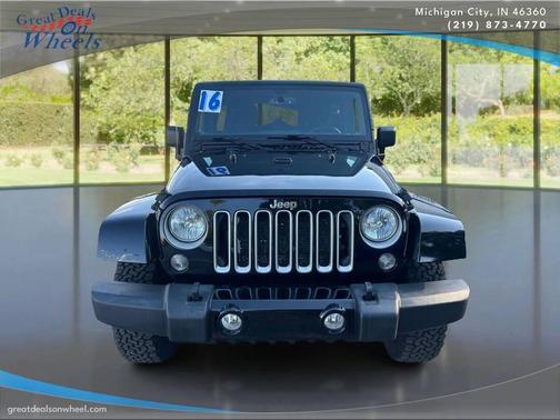 2016 Jeep Wrangler Unlimited Sahara