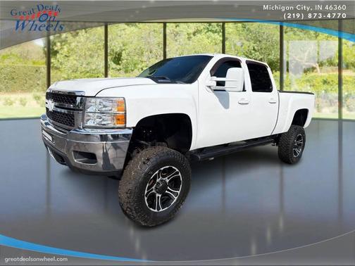 White 2011 Chevrolet Silverado 2500 LT