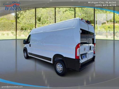 Bright White Clearcoat 2023 RAM ProMaster 2500 High Roof