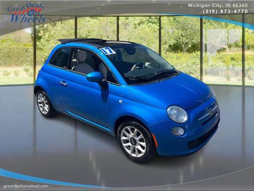 Laser Blu (Bright Metallic Blue) 2017 FIAT 500 Pop