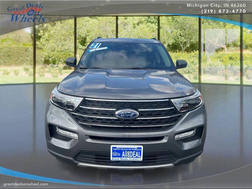 Carbonized Gray Metallic 2021 Ford Explorer XLT