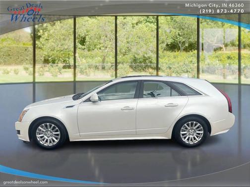 PEARL WHITE 2011 Cadillac CTS Luxury