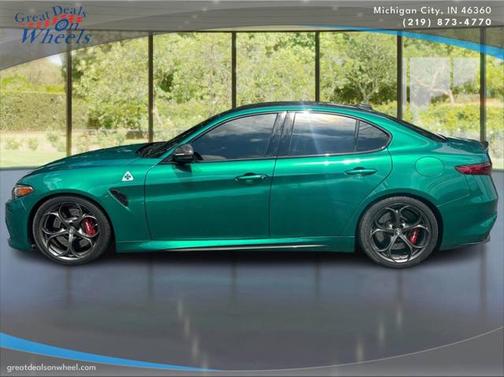 2022 Alfa Romeo Giulia Quadrifoglio