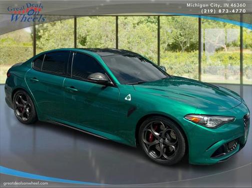 2022 Alfa Romeo Giulia Quadrifoglio