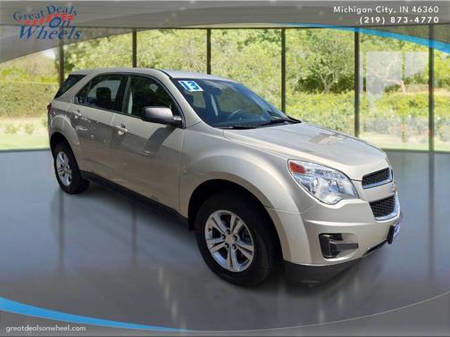 Gold 2013 Chevrolet Equinox LS