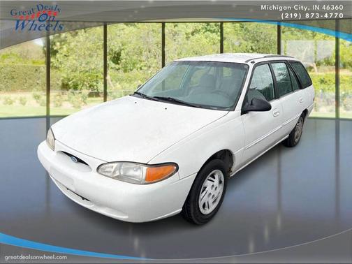 White 1997 Ford Escort LX