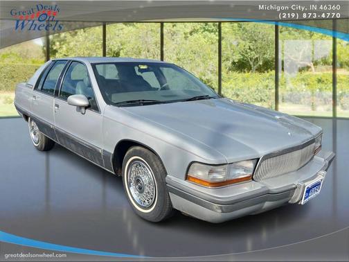 SILVER 1992 Buick Roadmaster Base 4dr Sedan