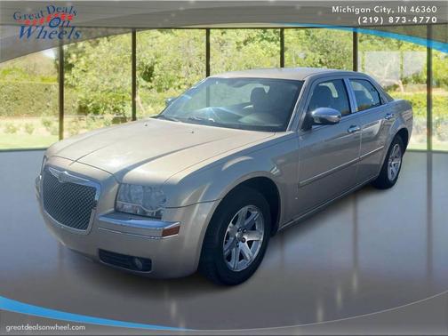 TAN 2006 Chrysler 300 Touring
