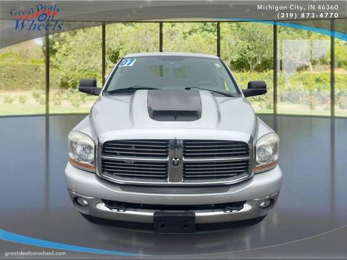 2007 Dodge Ram 2500 SLT Mega Cab