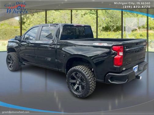 Black 2021 Chevrolet Silverado 1500 Custom