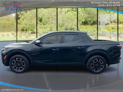 Phantom Black 2022 Hyundai SANTA CRUZ SEL