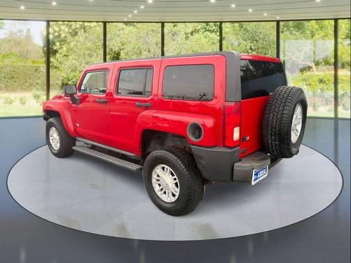Victory Red 2007 Hummer H3 Base