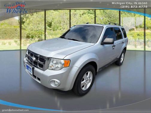 Ingot Silver Metallic 2012 Ford Escape XLT