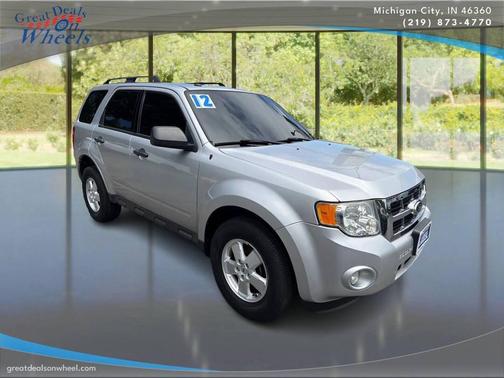 Ingot Silver Metallic 2012 Ford Escape XLT
