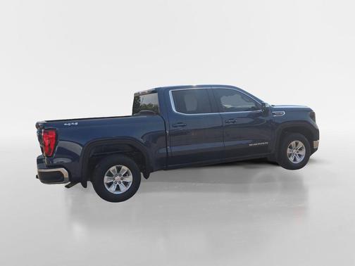 Pacific Blue Metallic 2022 GMC Sierra 1500 SLE