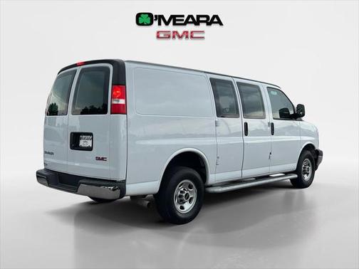 2023 GMC Savana 2500 Work Van