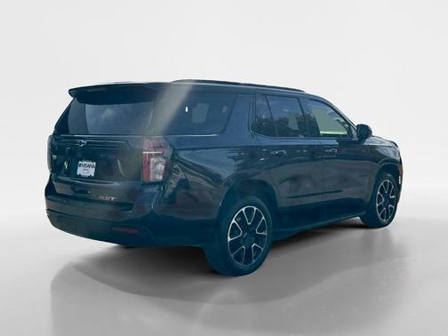 2023 Chevrolet Tahoe 4WD RST